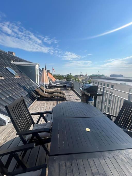 Kings Apt, Doublex W Water View & Private Terrasse København