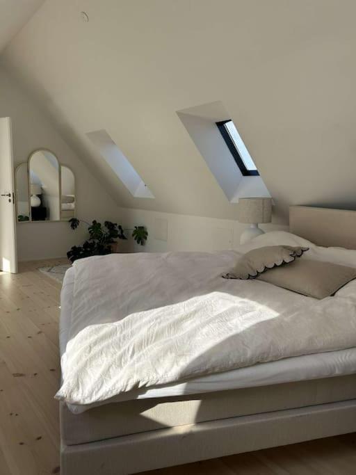 Apartment Kings Apt, Doublex W Water View & Private Terrasse *