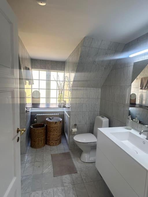 Kings Apt, Doublex W Water View & Private Terrasse Apartment *